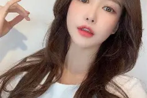 日本90万男网红被控劈腿17女前女友崩溃曝光：连都不放过！
