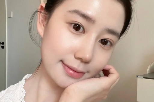 戚薇自爆：陪睡仅是低级潜规则明星们接连爆料撕开内娱耻辱布