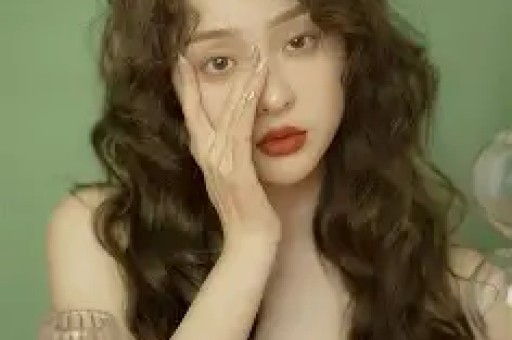 王阳被曝曾遭职场霸凌拍戏时被执行导演骂到快要哭了！
